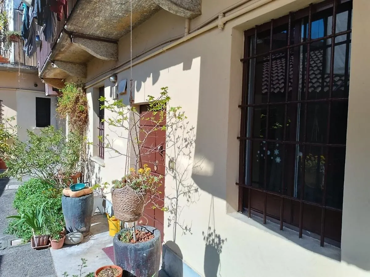 Peaceful Two-Room Apartment On The Navigli, Surrounded By Greenery Milan 0*,
