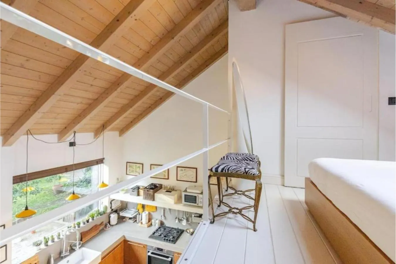 Peaceful Two-Room Apartment On The Navigli, Surrounded By Greenery Milan Italy